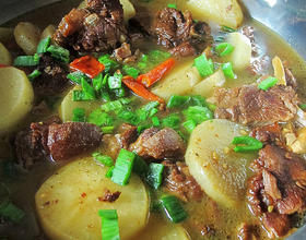 羊肉炖锅
