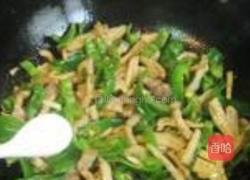 青椒豆丝小炒肉的做法图解8