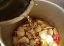 炸肉皮炖萝卜汤的做法图解7