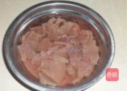 白菜炒猪肝的做法图解1