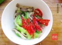 丝瓜袖珍菇的做法图解5