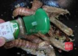 椒盐皮皮虾的做法图解8