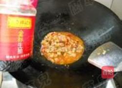 酸菜酱鱼丁面的做法图解10