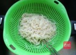 海鲜米粉干的做法图解3