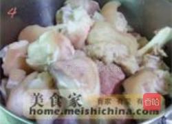 冰糖猪脚的做法图解4