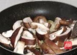 蚝油香菇油菜的做法图解5