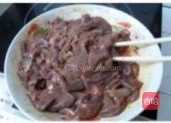 酸辣炒猪肝的做法图解3