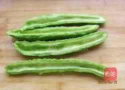 梅菜苦瓜的做法图解2
