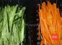 青瓜胡萝卜拌海发菜的做法图解3