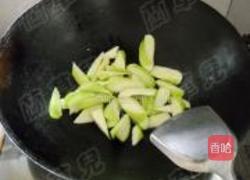 麻花丝瓜粉丝素汤的做法图解4