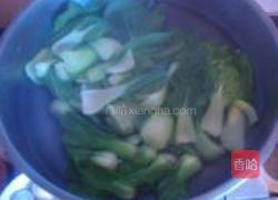 肉蛋烧汁油菜的做法图解3