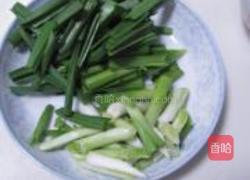 大蒜木耳炒山药的做法图解1