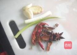 鲜蔬炖猪蹄的做法图解3