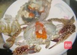 红膏蟹蒸粉丝的做法图解3