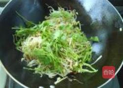 香辣绿豆芽的做法图解8
