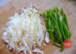 红油鸡蛋炒米粉的做法图解3