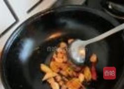 红烧鲈鱼的做法图解10