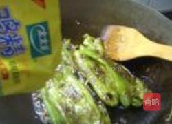 糖醋虎皮尖椒的做法图解8