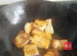 豆腐木耳炖咸青鱼的做法图解3