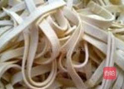 黄瓜拌千张的做法图解1