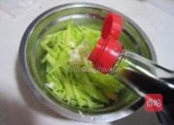 凉拌莴笋的做法图解4
