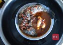 辣味蒸生鱼的做法图解7