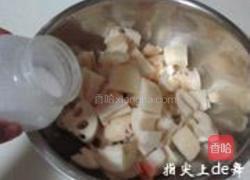 财鱼焖藕的做法图解1
