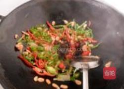 蚝油双椒小河虾的做法图解8