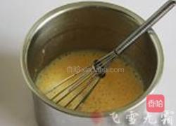 冰淇淋蛋糕的做法图解3
