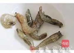 河虾韭菜蛋饼的做法图解1