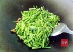 蒜心炒肉丝的做法图解11