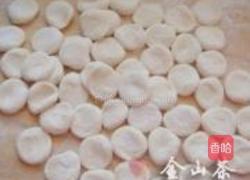 鱼肉韭菜水饺的做法图解11