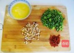 韭菜花炒豆腐干的做法图解2