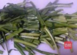 韭菜炒猪肝的做法图解4