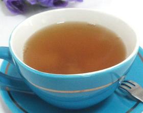 银耳香梨甘蔗罗汉果蜂蜜茶