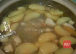 苹果川贝鸡汤的做法图解6