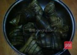 小米红枣粽的做法图解12