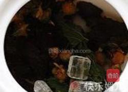紫苏柑橘薄荷茶的做法图解3