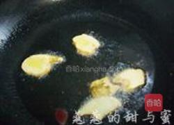 小河虾炒韭菜的做法图解3