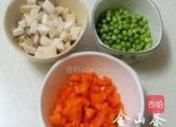 彩色小炒的做法图解1