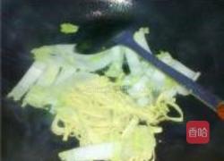 白菜千张鹌鹑蛋汤的做法图解3