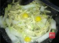 白菜千张鹌鹑蛋汤的做法图解4