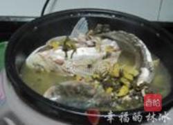 酸菜炖白鲢的做法图解6