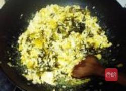 酸菜蛋炒饭的做法图解7