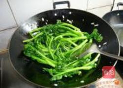 蒜蓉炒油菜的做法图解6