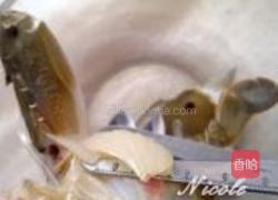 草菇炒花蟹的做法图解4