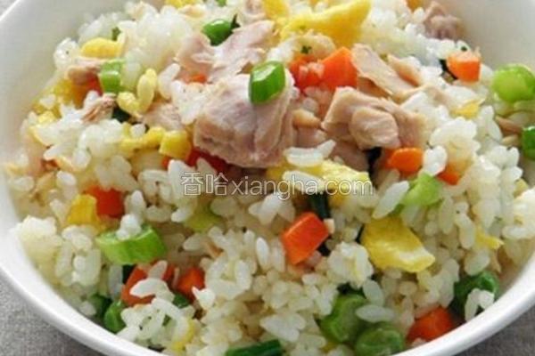 金枪鱼什锦炒饭