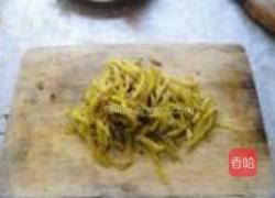 红油榨菜肉丝面的做法图解2