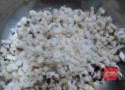 三色双菇鲈鱼饺子的做法图解6