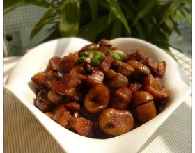 板栗口蘑红烧肉